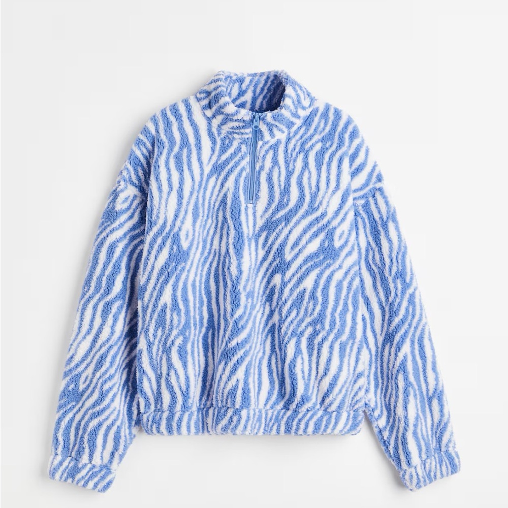 H&M Blue and White Patterned Women's Sweater